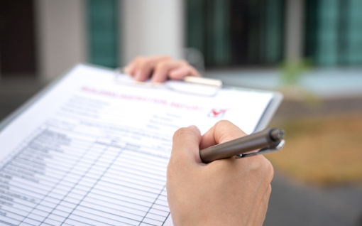 書類整備と現場対応力